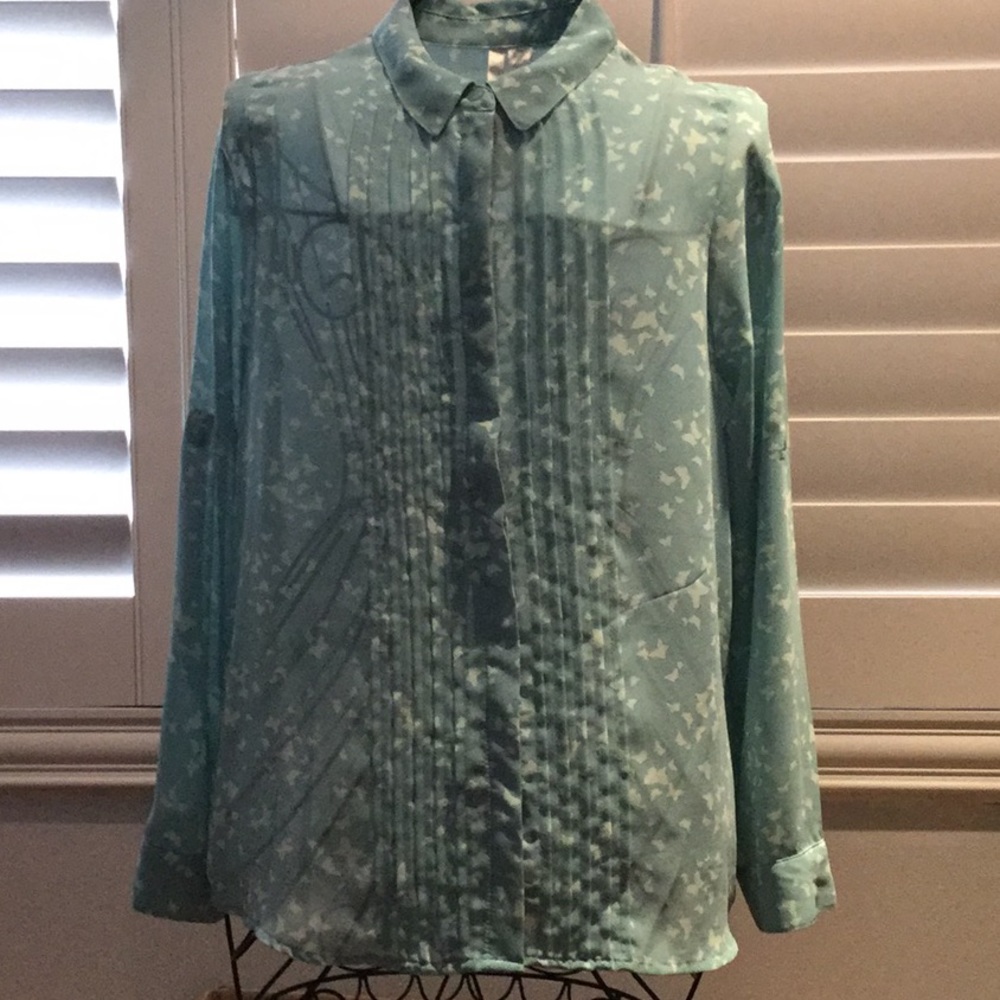 COPY - Long sleeve button shirts